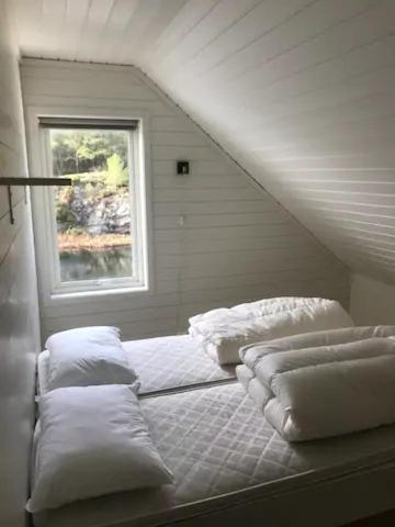 Holiday home Flekkeroy Sjoboder 4 Soverom 8 Senger Kjere